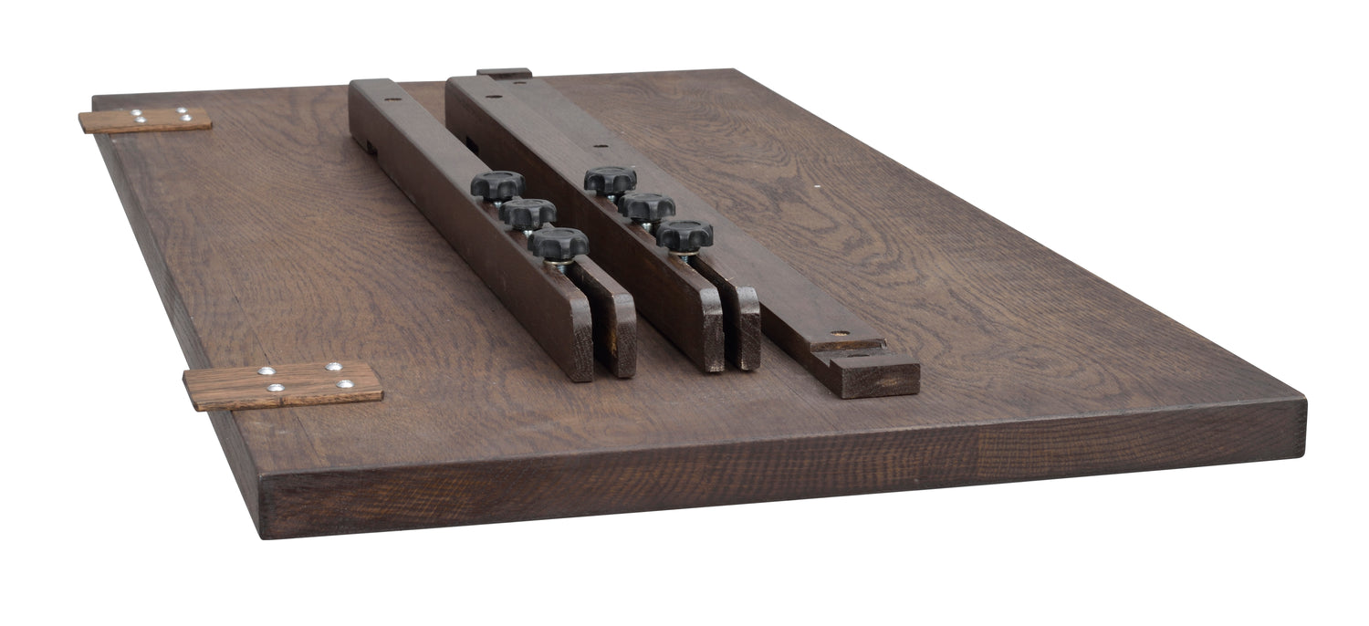 Savutammenvärinen Plainfield-jatkolevyn osat.