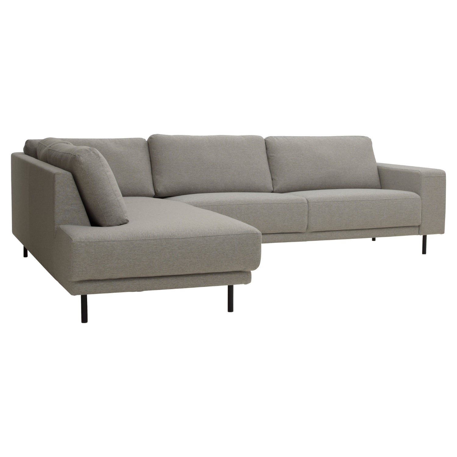 Aava-kulmasohva vasemmanpuoleisella divaanilla ja harmaanruskealla Land 81 -kangasverhoilulla, sekä mustilla 15 cm korkeilla kulmajaloilla.