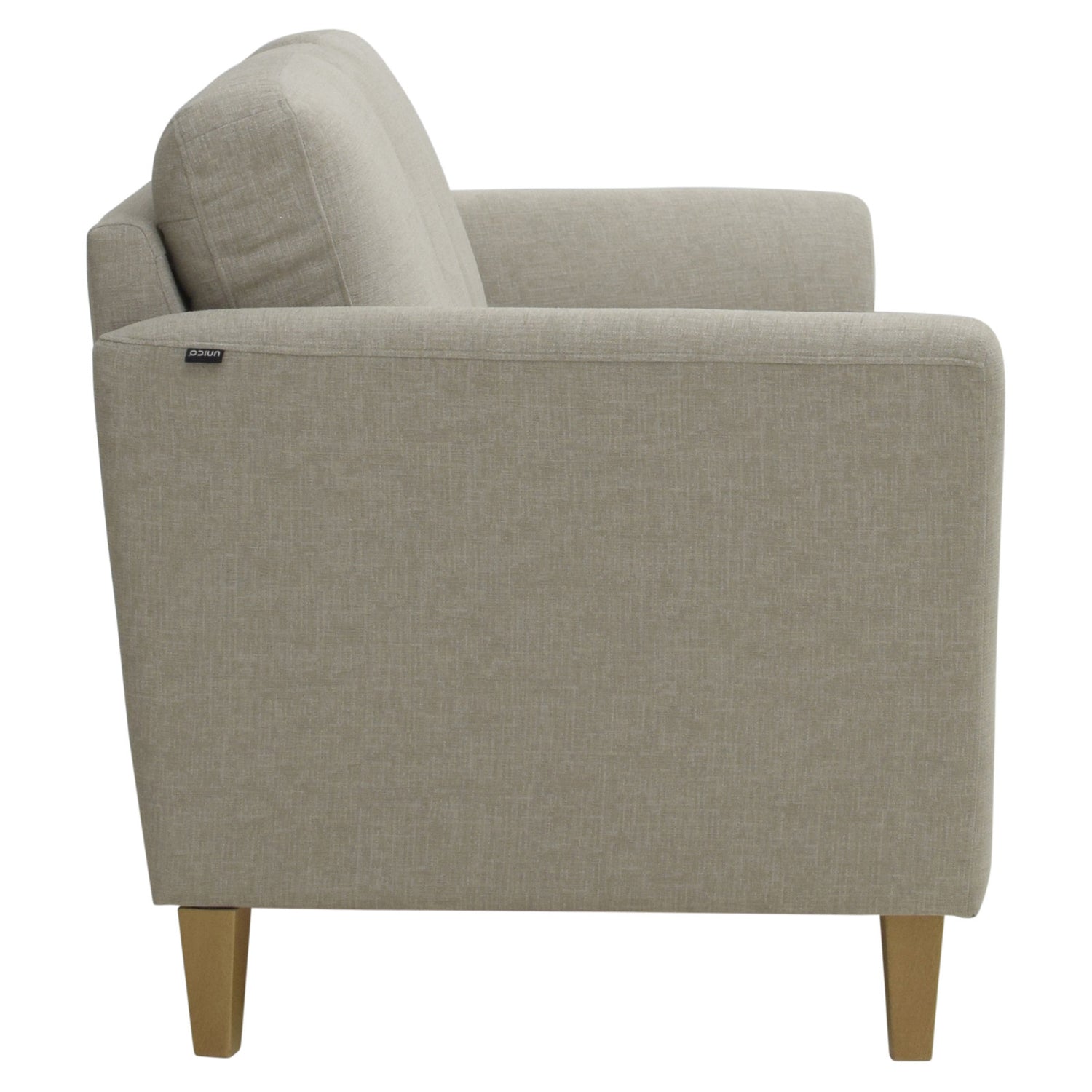 3-istuttava Ella-sohva vaalean hiekanvärisellä Manhattan 891 -kangasverhoilulla ja tammenvärisillä koivujaloilla.