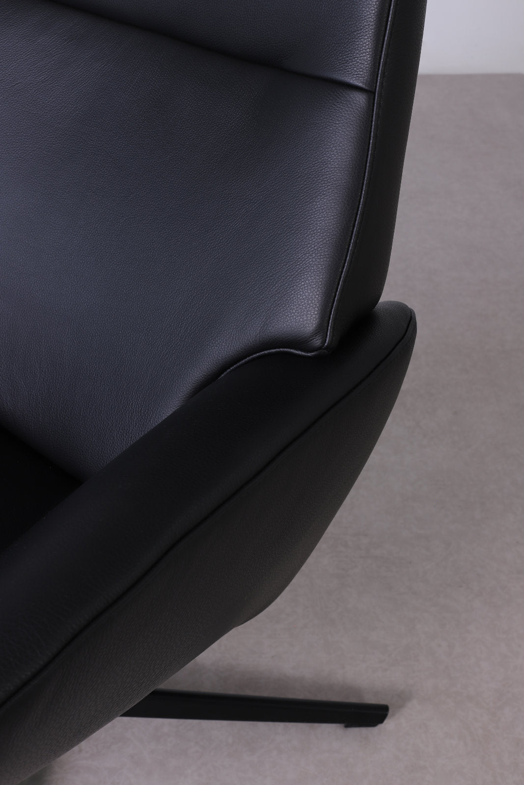 KEBE LOTUS tv-tuoli + rahi