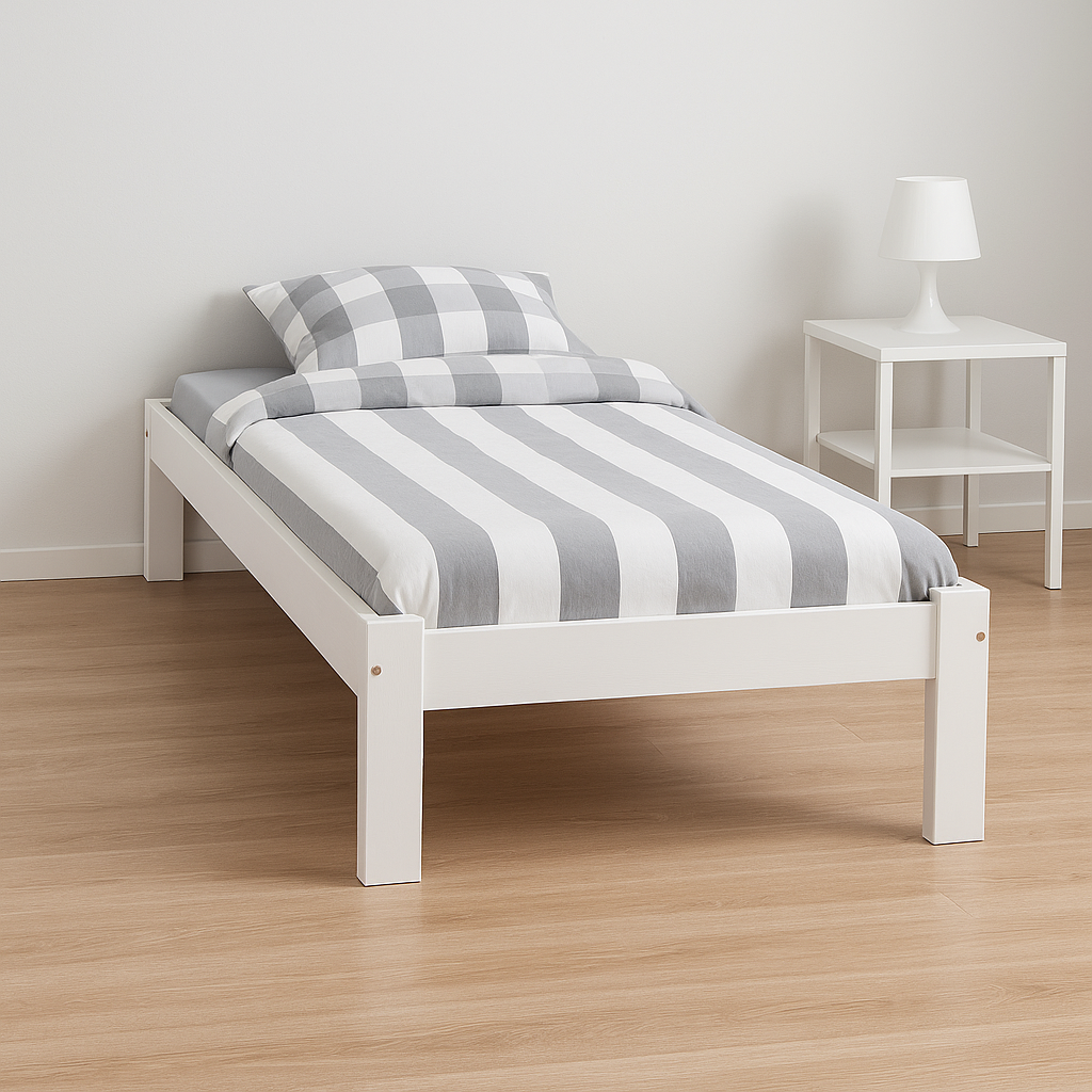 Lotta-sänky 80 x 200 cm, petsattu valkokuultoinen. Stailattu visualisointi.