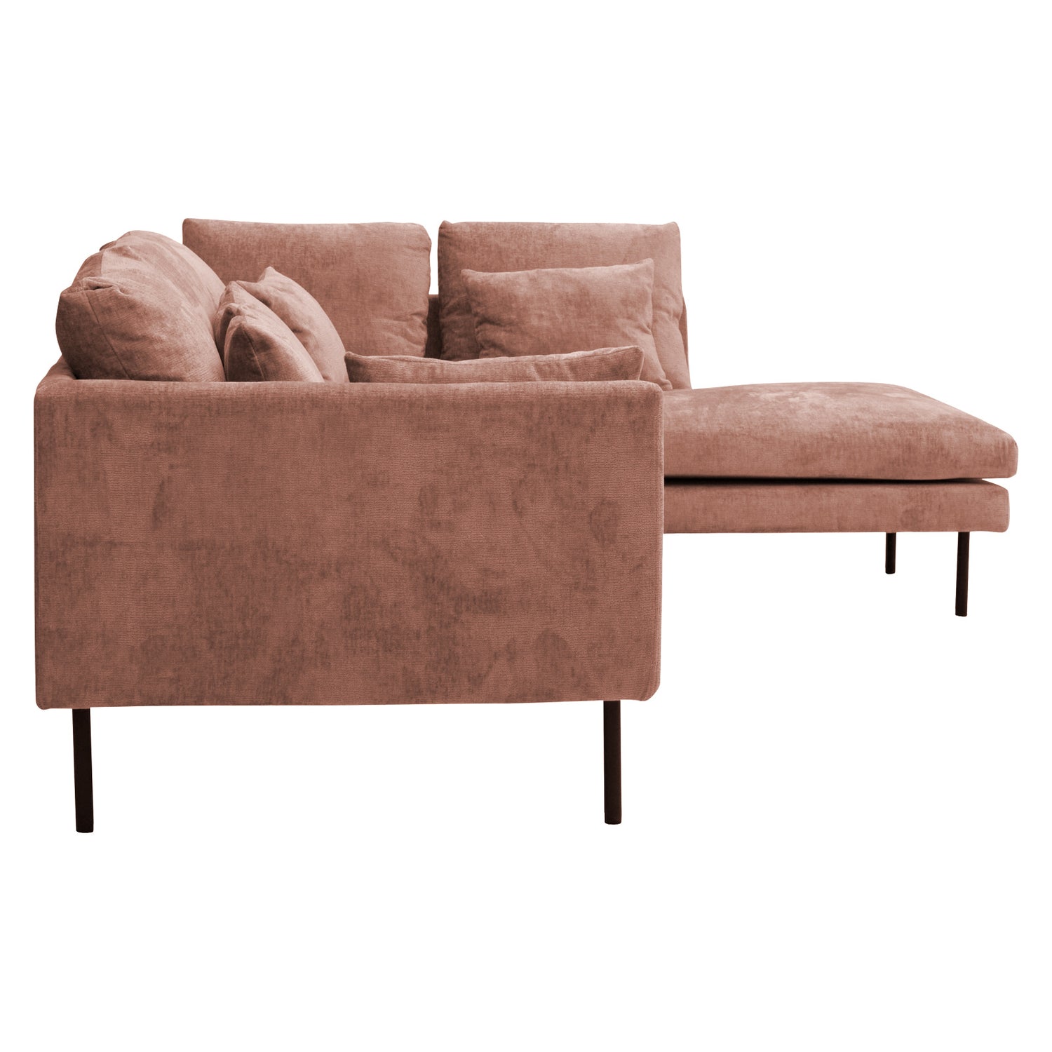 Sohvakokoonpano on plyysiverhoiltu punaisella Fiesta 63 -kankaalla. Mattamustat tolppajalat ovat 21 cm korkeat ja divaanisohva on kauttaaltaan viimeistelty huolellisesti.