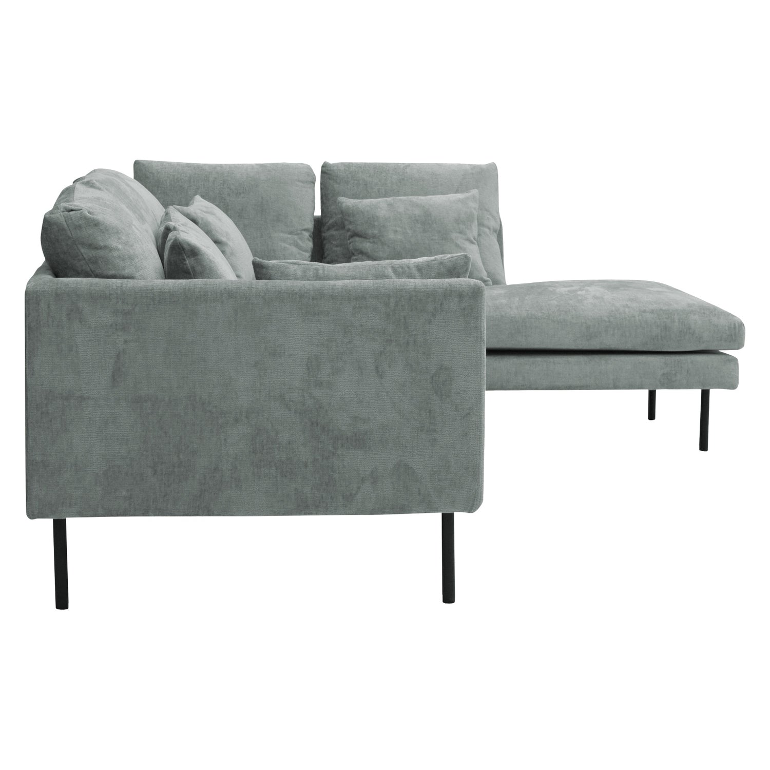 Sohvakokoonpano on plyysiverhoiltu jäänharmaalla Fiesta 72 -kankaalla. Mattamustat tolppajalat ovat 21 cm korkeat ja divaanisohva on kauttaaltaan viimeistelty huolellisesti.