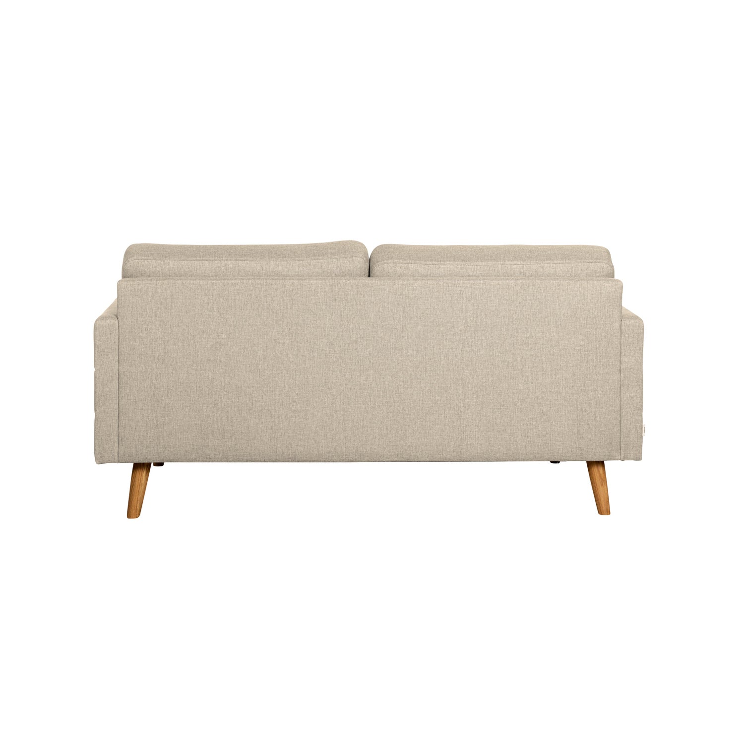 Nauvo 2-istuttava sohva beigellä Suma 16 -kangasverhoilulla ja luonnonvärisillä puujaloilla. Sohvan käsinojien sivuilla on raitaompeleet.