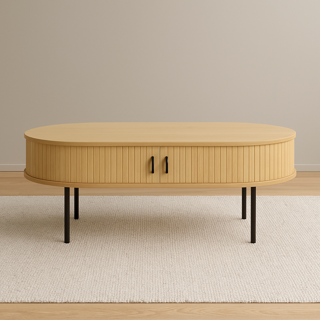 Ovaalinmuotoinen Nola-sohvapöytä 60 x 120 cm, luonnonvärinen tammi. Liukuovissa on mustat metalliset vetimet ja mustat metallijalat ovat säädettävät. Stailattu visualisointi.