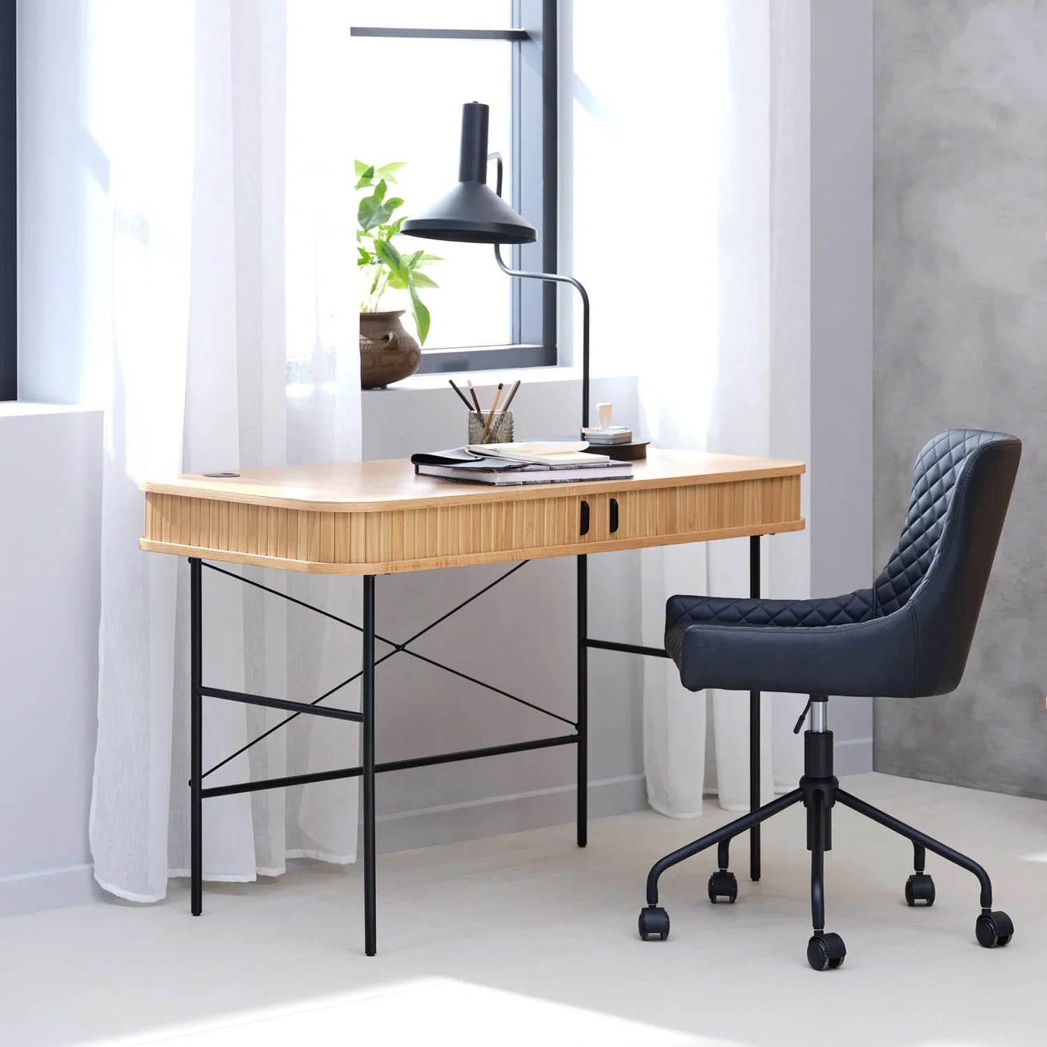 NOLA työpöytä 120 cm