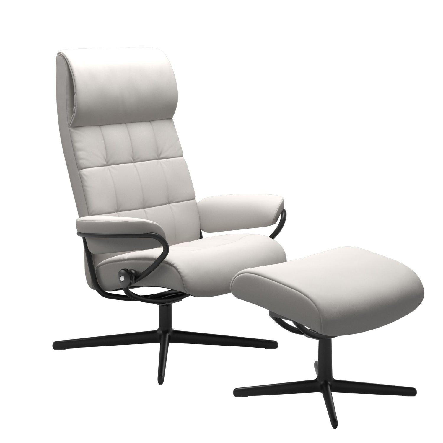 Stressless London, korkeaselkänojainen -lepotuoli ja rahi valkoisena: Milky White 05 Batick -nahkaverhoilulla ja mattamustalla Cross-metallijalustalla.