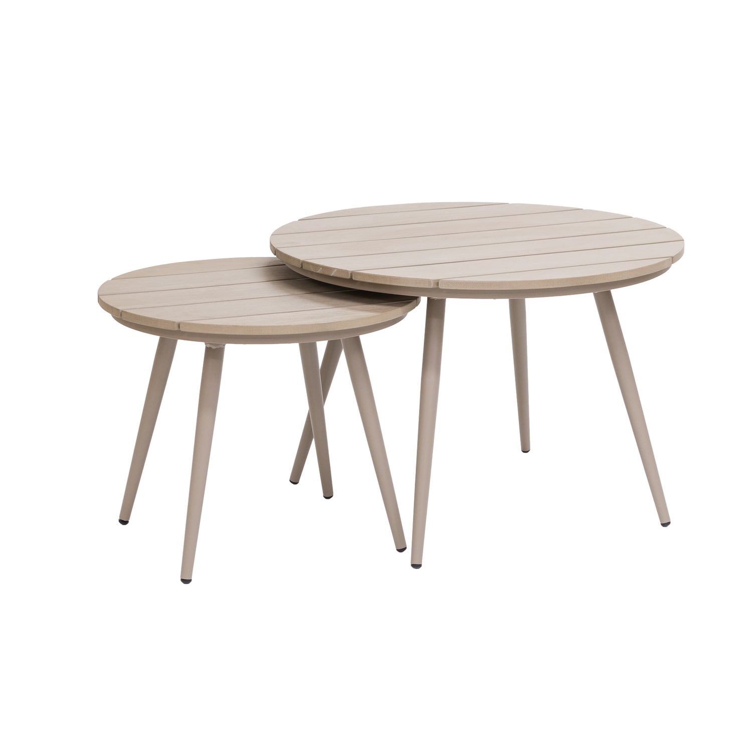 Kuvassa on erikokoiset Suvi-sohvapöydät, joita voi käyttää myös limittäin sarjapöytien tapaan. Pienempi pöytä on halkaisijaltaan 54 ja suurempi 73 cm.