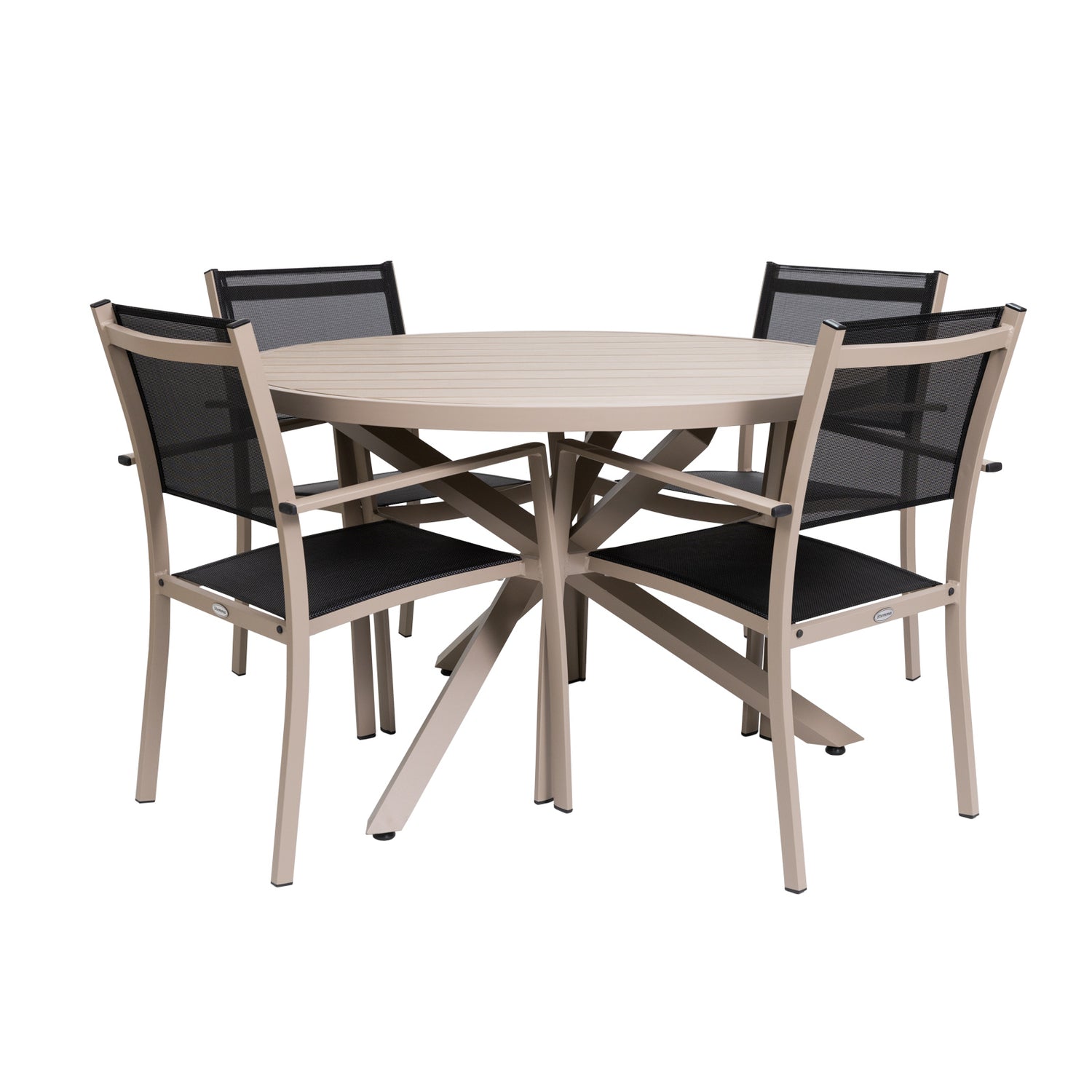 Suvi Aintwood-pyöreä pöytä yhdistettynä Suvituuli Kevyt-tuolien kanssa. Harmaan-beigen yhdistelmävärisävy tarkemmin greige.