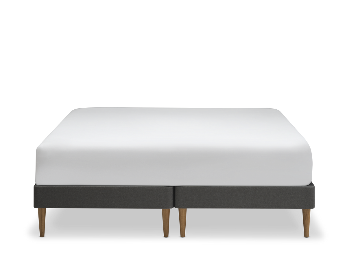 TEMPUR Stay -vuoderunkosänky edestä, hiili Charcoal Grey, koot 140 x 200, 160 x 200 ja 180 x 200 cm.