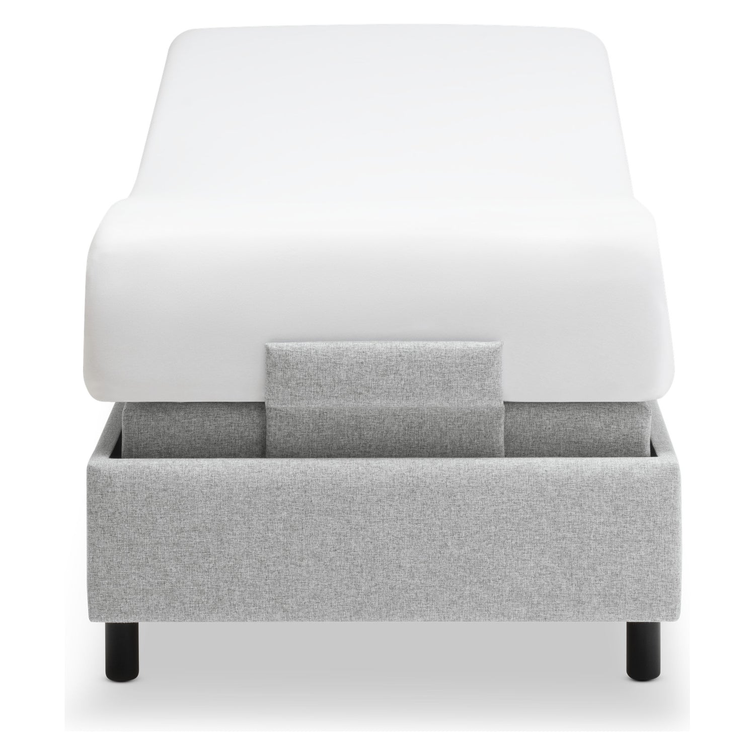 Tempur Boxspring Adjustable -vuodepaketti harmaalla Stone -kankaalla verhoiltuna ja TEMPUR PRO Plus CoolQuilt 27 cm patjalla, sekä tummilla vakiojaloilla.