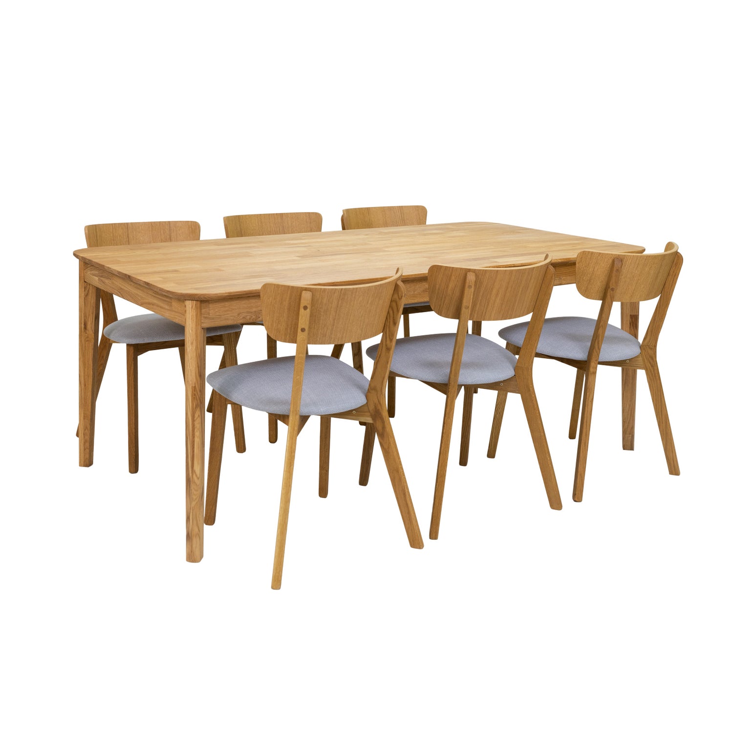 Luonnonvärinen Vera-tammipöytä ja Vera-taivutetuolit luonnonvärisellä tammirungolla ja vaaleanharmaalla kangasistuimella.