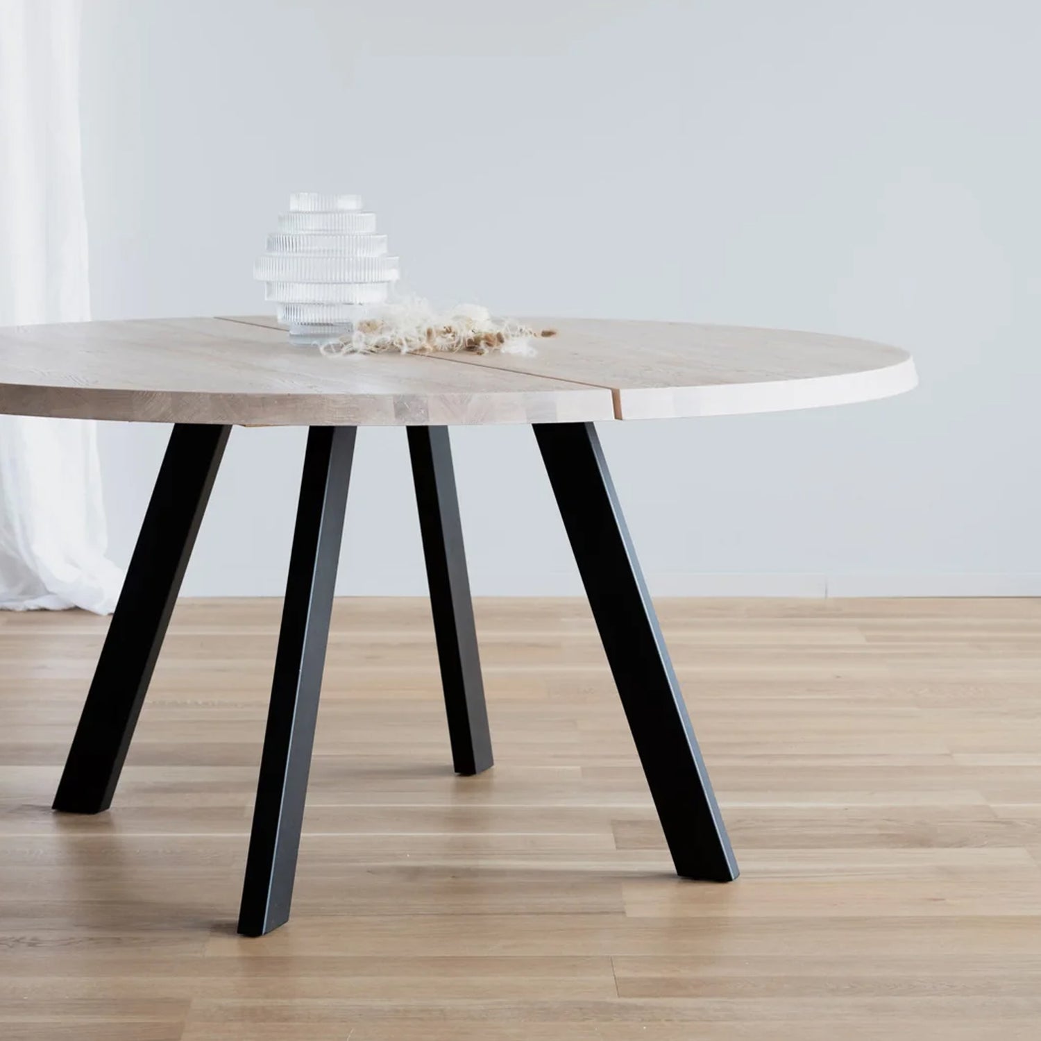 FRED ruokapöytä pyöreä 160 cm