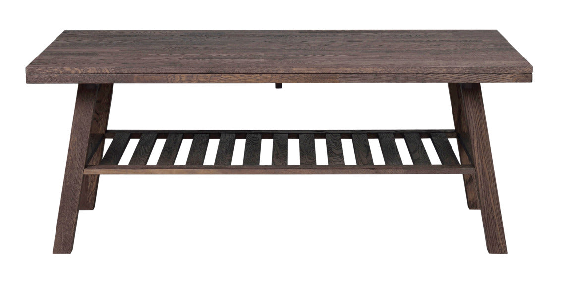 Tummissa Brooklyn-kalusteissa on harjattu pinta ja viimeistelynä sävytelakka. Kuvan sohvapöydän väri on savutammi.