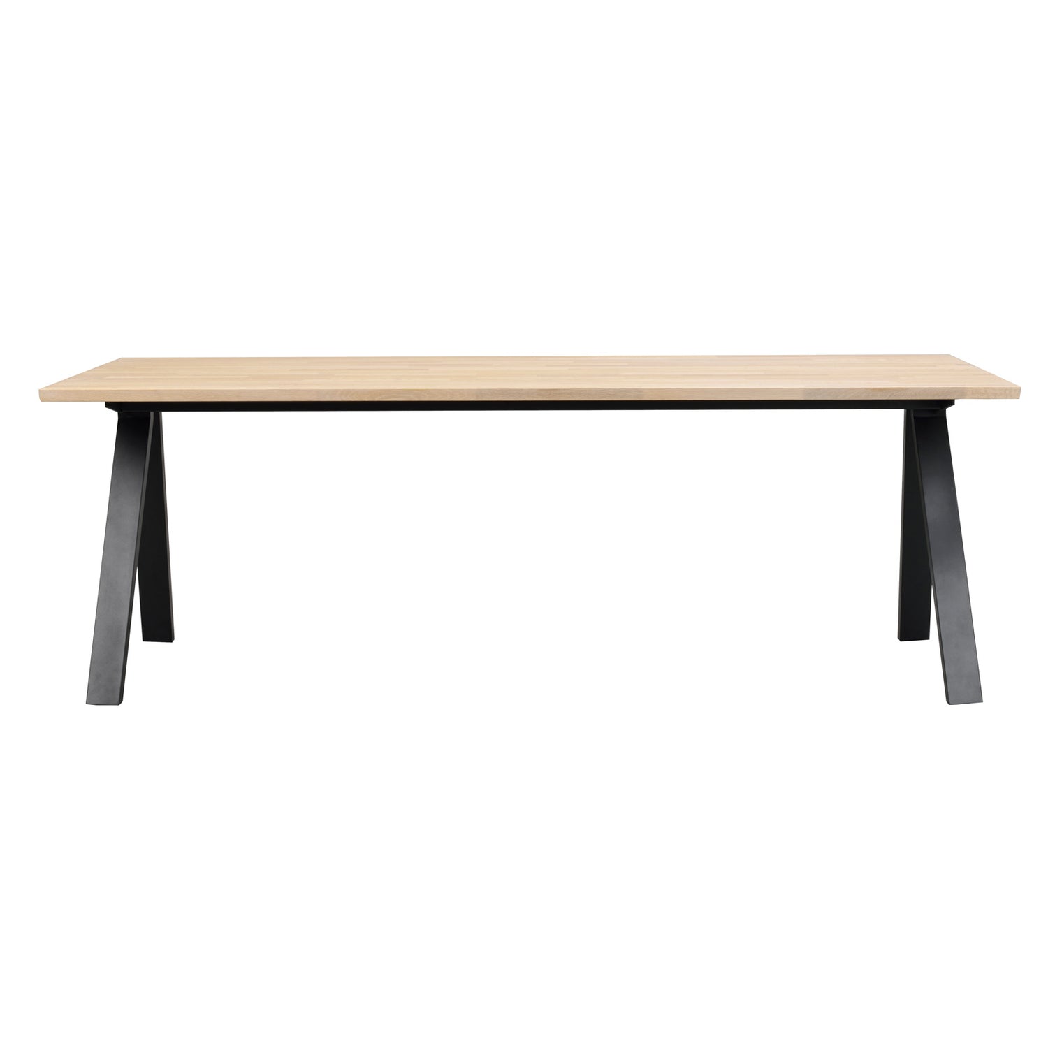 Carradale-ruokapöytä valkotammenvärisellä kannella ja mustilla V-mallisilla metallijaloilla.