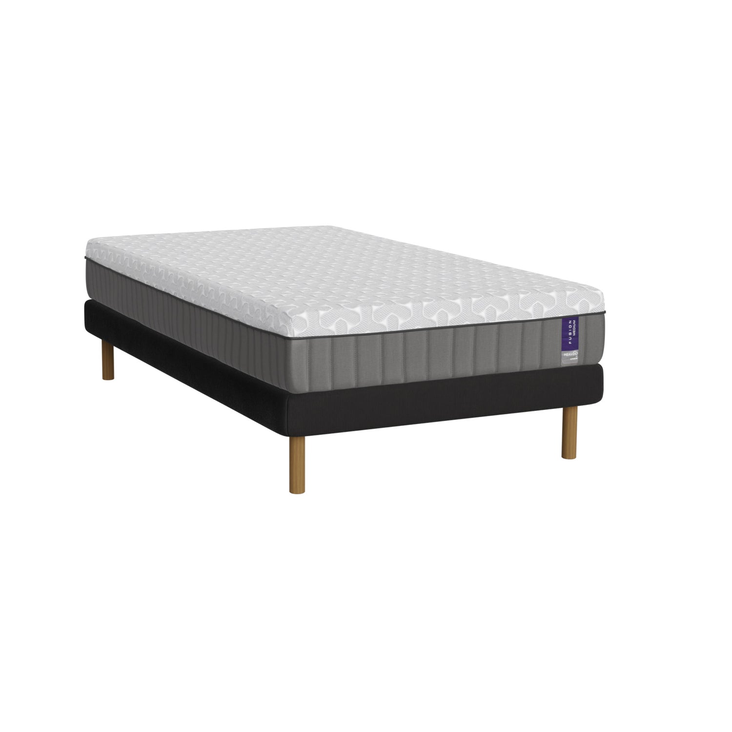 Musta Heaven By Unico Fusion -runkopatjapaketti 120 x 200 cm. Pakettiin kuuluu tukeva Suomessa valmistettu Lounge-vuoderunko, 120 x 200 cm Fusion Nano Cool™ memory foam patja sekä pyöreät tammen väriset jalat.