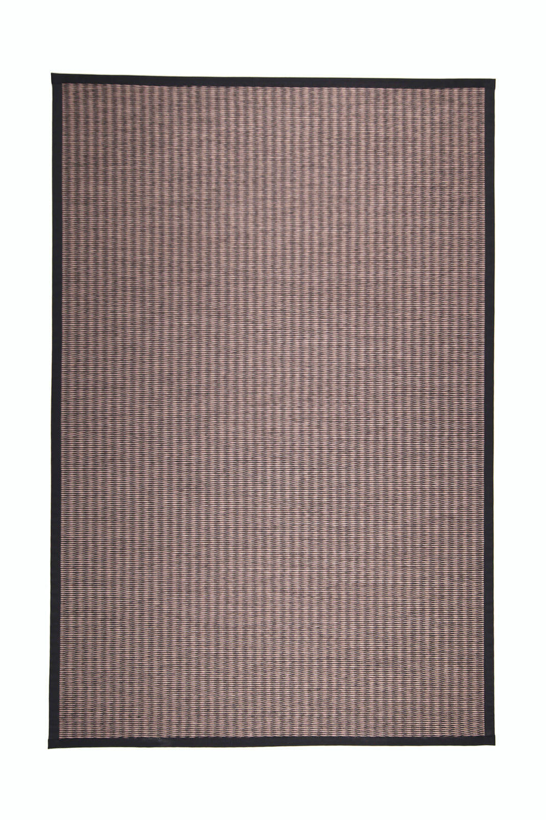 Kelo-matto ruskeana.