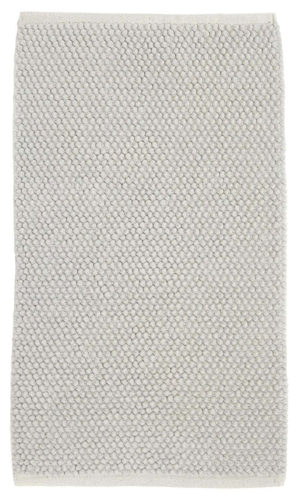Pampulapintainen Olivia-puuvillamatto vaaleanharmaana. Imukykyinen matto liukumattomalla pohjalla sopii kodin kylpyhuone- ja wc-tiloihin.