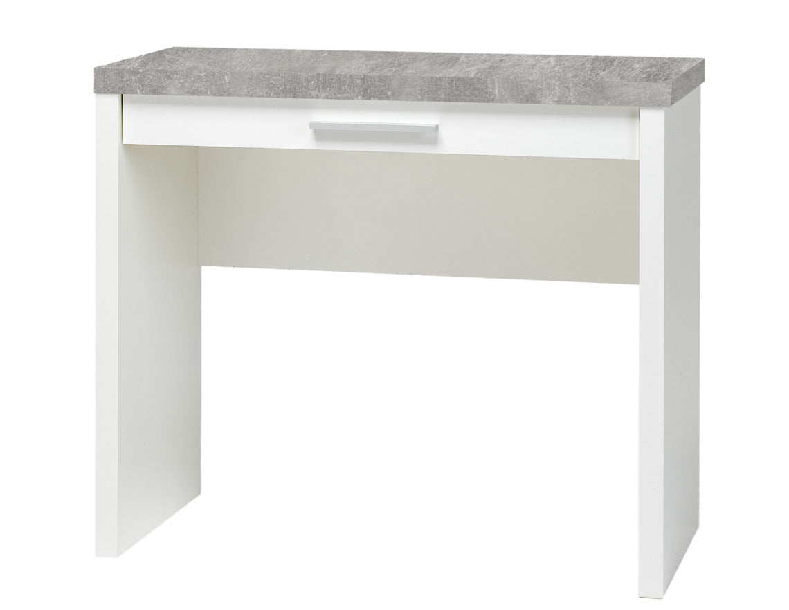 Kapean Shape-sarjan työpöydän pääväri on valkoinen ja kansi on harmaan betoninvärinen. Kirjoituspöydässä on laatikot pöytätason alla.