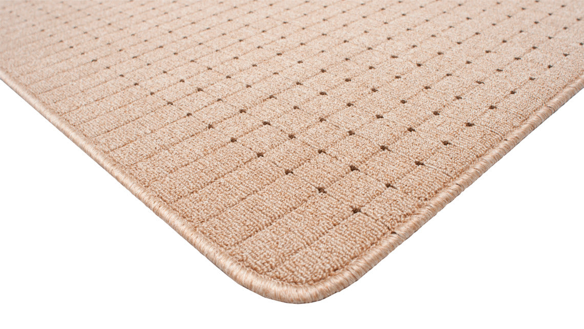 Otava on hyvin kulutusta kestävä, helppohoitoinen ja vesipestävä bukleematto liukumattomalla pohjalla. Kuvassa beige väri.