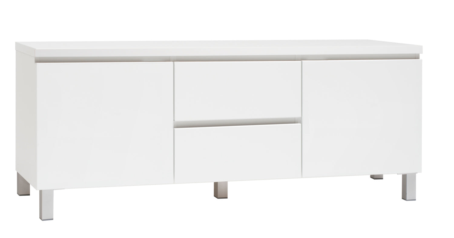 Kuvassa on 137 cm leveä kokovalkoinen Viiva-sarjan tv-taso hopeanvärisillä alumiinijaloilla.