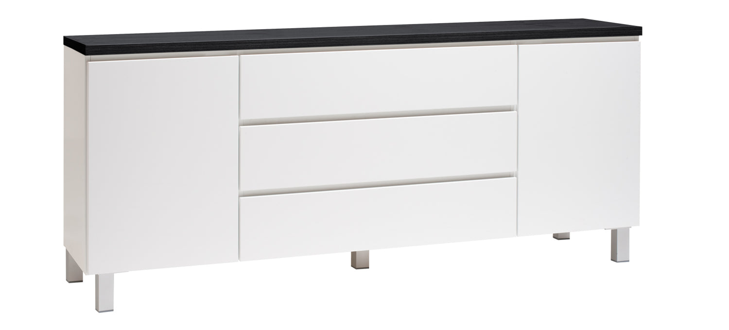 Kuvassa on 184 cm leveä valkoinen Viiva-senkki mustalla kansilevyllä ja hopeanvärisillä alumiinijaloilla.