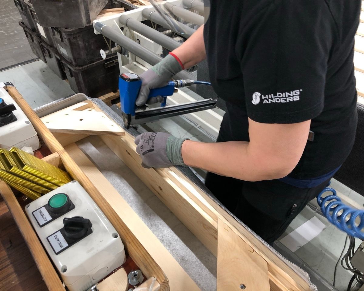 Syitä suosia kotimaista – Hilding Anders