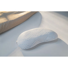 Tempur Sonata -tyynyssä on oivallinen muotoilu, jonka ansiosta nukut aina oikeassa asennossa. Tyynyä on saatavana kolmessa eri koossa.