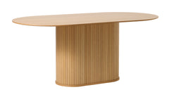 Nola-ruokapöytä, luonnonvärinen tammi. Ruokapöydässä on jykevä jalka, johon panelointi on tuomassa ilmettä.