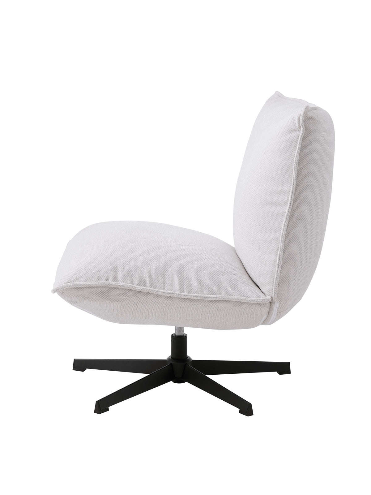 Fraser-lepotuoli, valkoinen Chenille-kangasverhoilu ja musta ristikkojalka.