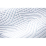 Helppohoitoisessa Tempur Original -tyynyssä on täysin uudistunut hengittävä 3D-kuvioitu Smart Cool-päällinen.