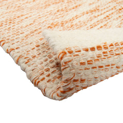 Aamu-villamatto, terra.