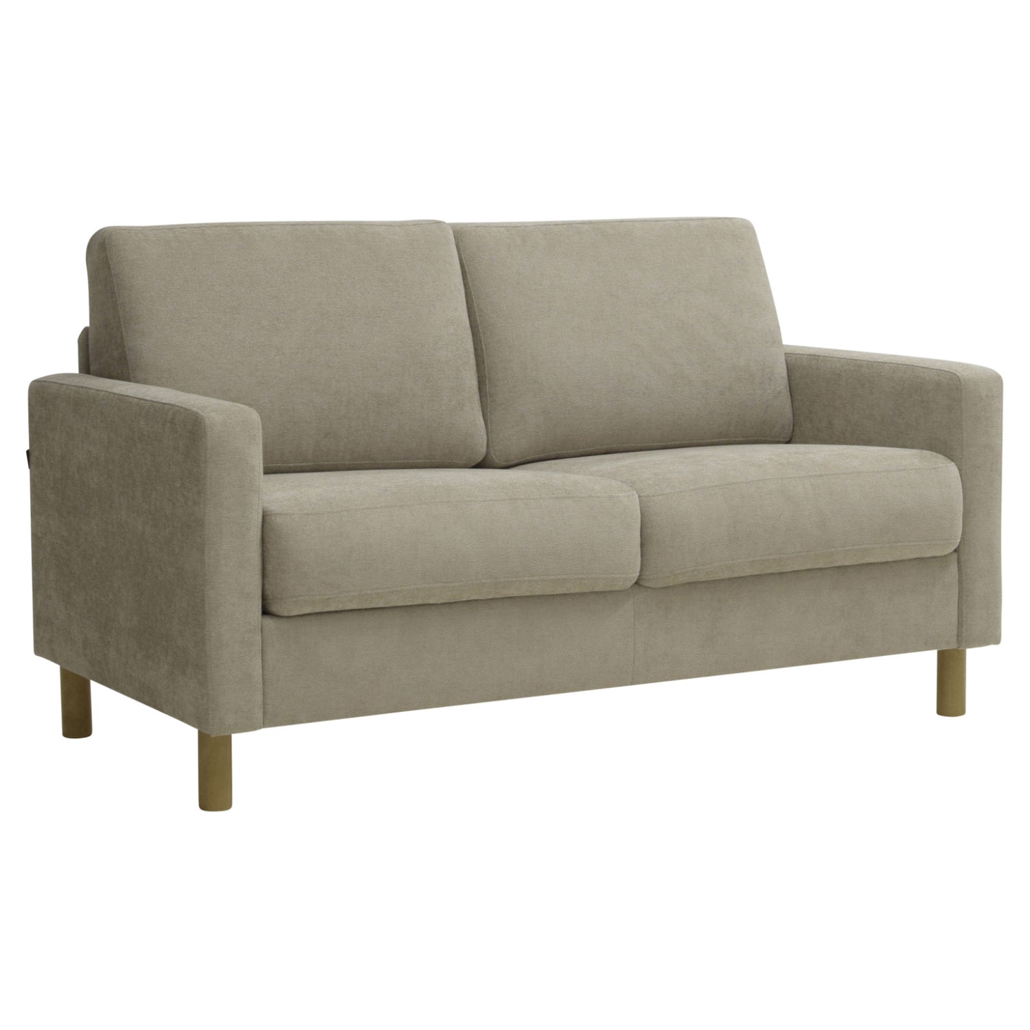 Apila-vuodesohvassa on beige Rice 06 -kangasverhoilu ja pyöreät tammenväriset tolppajalat.