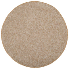 Pyöreän Carina-maton lämmin beige sävy, joka sisältää kevyttä meleerausta. 