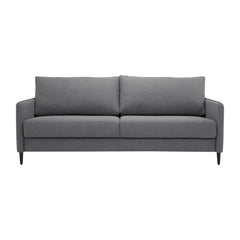 Duo Plus -vuodesohva tummanharmaalla Austin 19 -kangasverhoilulla ja wengen värisillä puujaloilla.