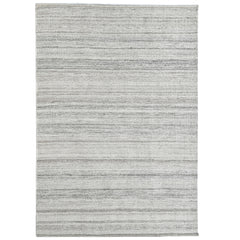 Ebba-villamatto, natural-sävyinen raitakuosi.