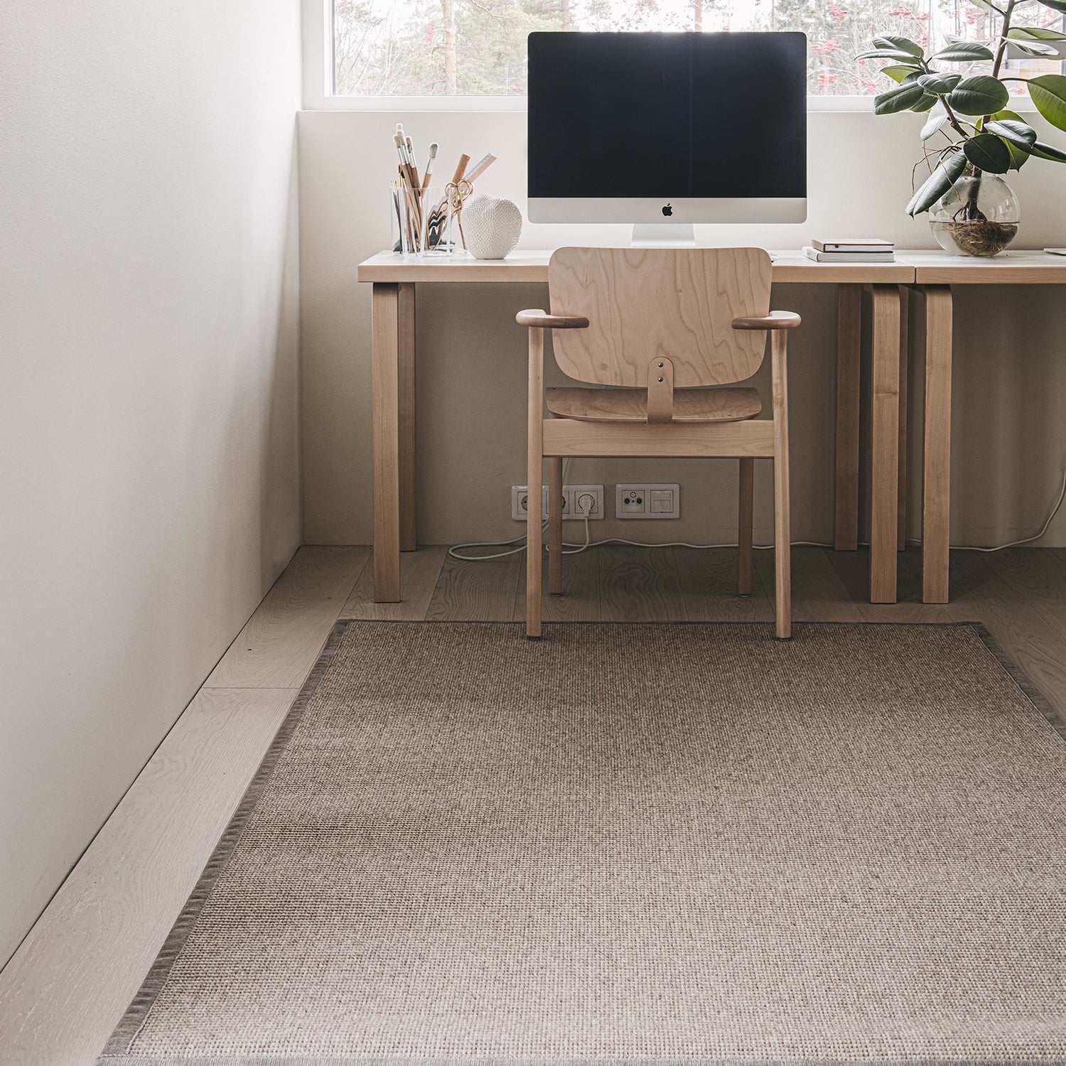 ESMERALDA villa-paperinarumatto