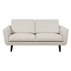 Finby-sohva vaalealla Sparr 160 -kankaalla ja wengen värisillä puujaloilla.