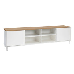 Kuvassa on 192 cm leveä valkoinen Kivi-sarjan tv-taso tammenvärisellä kannella ja valkoisilla metallijaloilla.