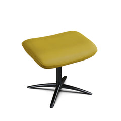 Lotus-rahissa on metallinen musta Sub 4 -ristikkojalka ja keltainen Balder-nahkaverhoilu.