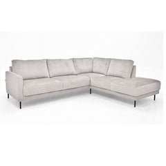 Monica kulmadivaanisohva, vaalea beige, Glamour 01 -kangas, KN1-käsinoja, mustat metallijalat.