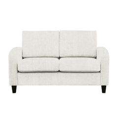 Monika 2-istuttava sohva vaalealla Oasis 01 -kangasverhoilulla. Sohvassa on kaarevat käsinojat ja wengen väriset puujalat.