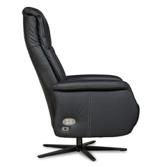 Recliner 10 -tuoli kokomustana täysnahkaverhoilulla ja alumiinijalalla. Mekanismituoli on malliltaan siro ja kapea recliner mm. pyörintämekanismilla.