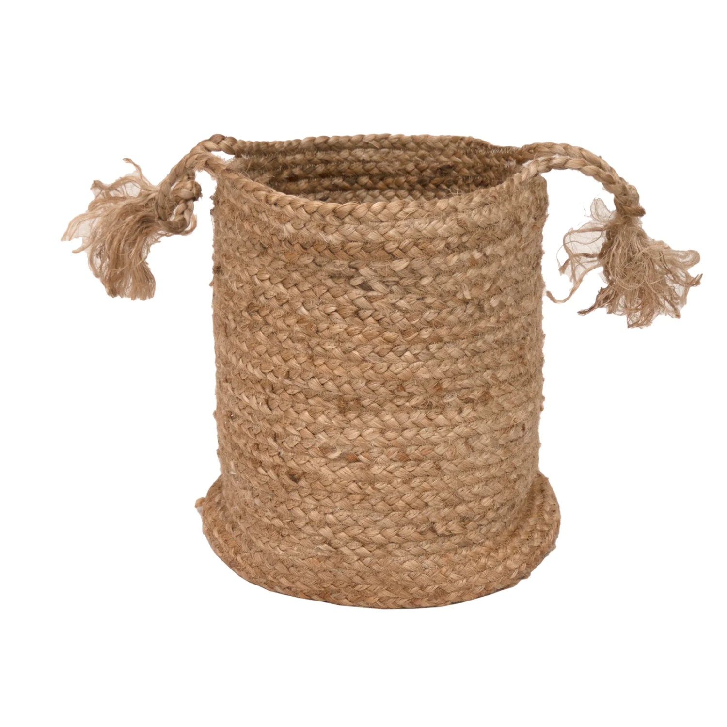 Luonnonvärinen Siina-juuttikori on tukeva ja pysyy itsestään pystyssä. Koriin tuovat ilmettä hapsut.