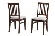 Kuvassa on kuvattuna takaa ja edestäpäin tumman pähkinän värinen Sonja-ruokapöydän tuoli vaaleanharmaalla Atlantic 02 -istuinverhoilulla. Tuolit myydään yksittäin.