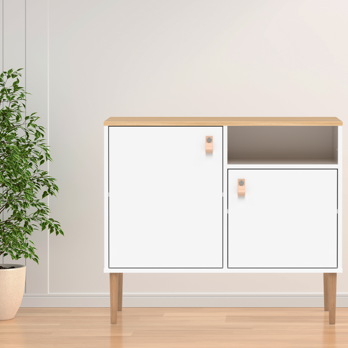 Valkoinen-luonnonvärinen Stemma-lipastokaappi  lv-tammijaloilla sekä tammenvärisellä kannella. Kalusteessa on luonnonväriset nahkavetimet.