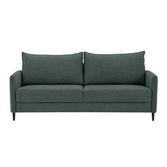3-istuttava Stockholm-sohva vihreällä Oasis 10 -kankaalla ja 12 cm korkeilla wengenvärisillä puujaloilla.