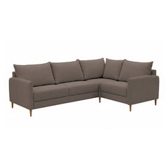 Stockholm-kulmasohva ruskealla Oasis 03 -kankaalla. Sohvassa on 12 cm korkeat luonnonväriset tammijalat. Kuvan moduulisohvassa on kokoonpano 2K1 (KN + C + L + AJ + KN).