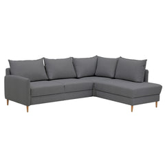 Stockholm-kulmavuodesohva harmaalla Stark 334 -kankaalla ja oikeanpuoleisella avokulmaosalla. Sohvassa on 12 cm korkeat luonnonväriset tammijalat.