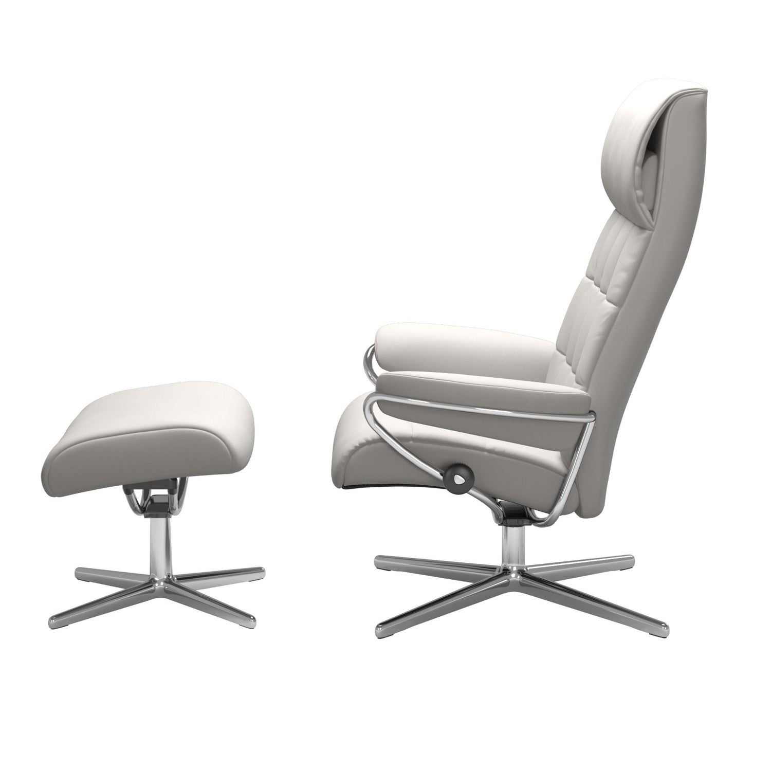 Stressless London, korkeaselkänojainen -lepotuoli ja rahi valkoisena: Milky White 05 Batick -nahkaverhoilulla ja kiiltävällä Cross-alumiinijalustalla.
